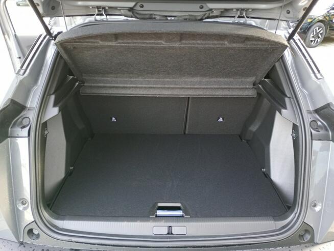 Peugeot 2008 GT Hybrid 145km AT8 / Navi/ Felgi 18cali/ kamery 360/ tempomat ACC