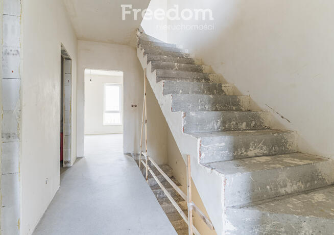 Dom Marki 170 m², doskonała lokalizacja