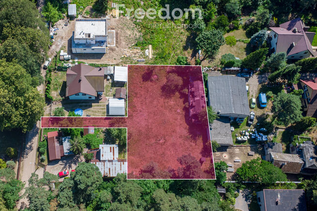 Na sprzedaż działka budowlana 1343 m² w Wołominie.