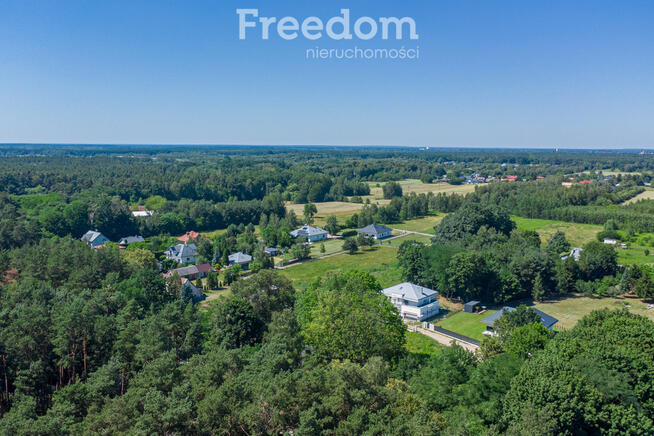 Na sprzedaż działka budowlana 1343 m² w Wołominie.