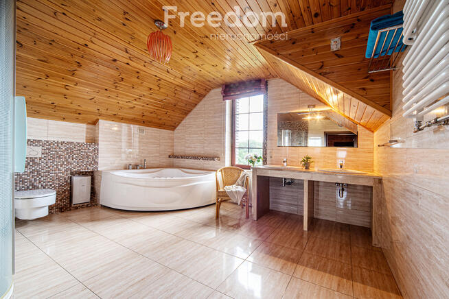 Wyjątkowy dom całoroczny z widokiem na Bug