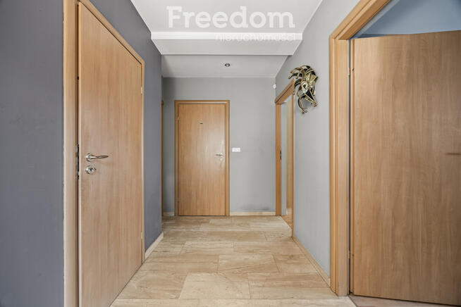 Przestronny dom w zacisznej okolicy