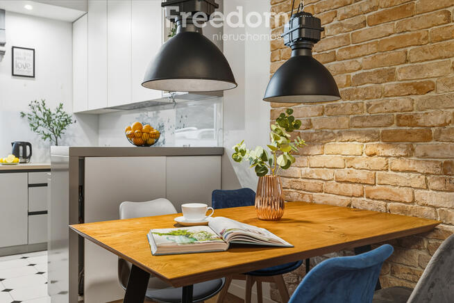 Segment skrajny na sprzedaż – z dużym ogrodem.