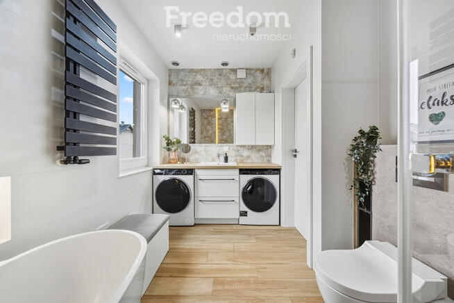 Segment skrajny na sprzedaż – z dużym ogrodem.