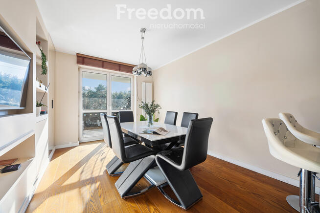 Dwupoziomowe mieszkanie w doskonałej lokalizacji