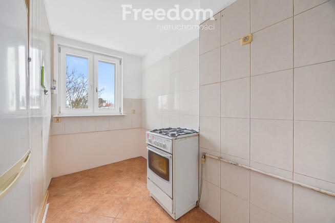 Jasne, dwustronne mieszkanie z potencjałem