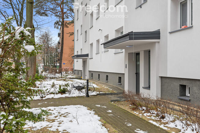 Jasne, dwustronne mieszkanie z potencjałem