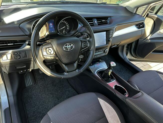 Toyota Avensis Alu Panorama Bixenon Navi Kamera Tempomat Hak GWARANCJA Bezwypadek