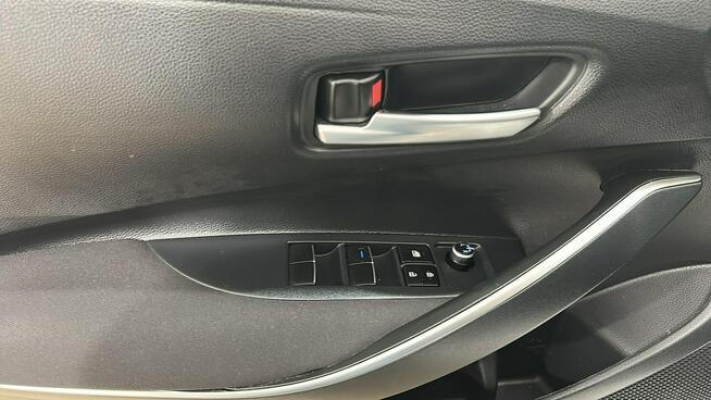 Toyota Corolla 1.8 Hybrid GPF Active sedan