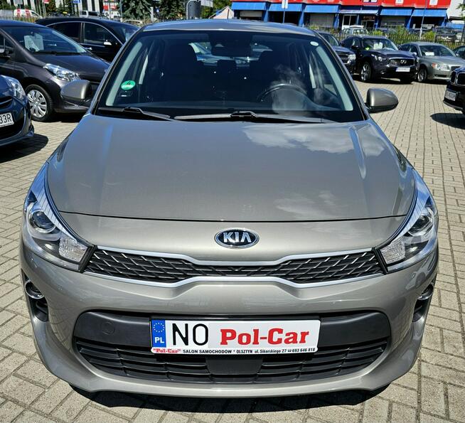 Kia Rio model 2018, grzana kierownica i fotele, asystent pasa, radar