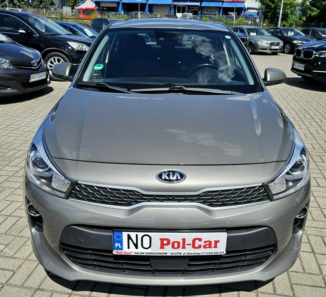 Kia Rio model 2018, grzana kierownica i fotele, asystent pasa, radar
