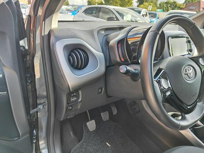 Toyota Aygo 1.0 Benzyna 70 KM Przebiegi-96 913km