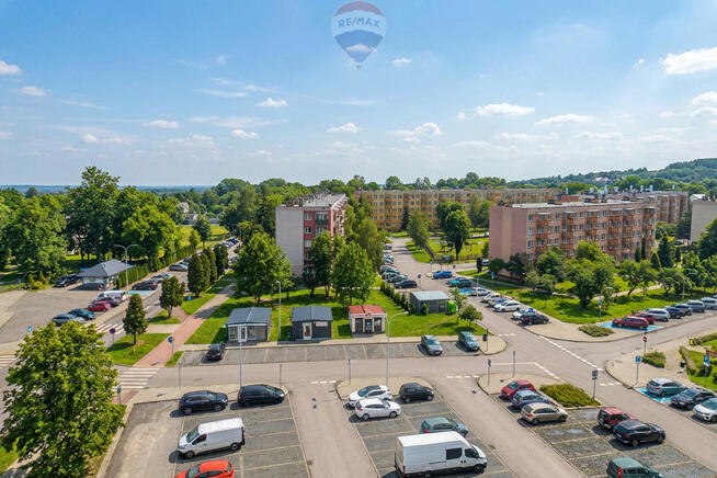 Lokal 24 m² z ogródkiem na sprzedaż