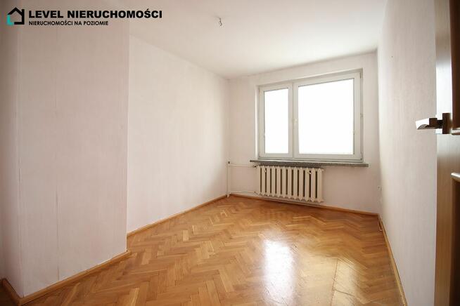 Dom w środku miasta