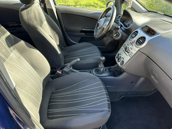 Opel Corsa 5 drzwi, mocny silnik, niezawodna benzyna, klimatyzacja, Aux, Isofix