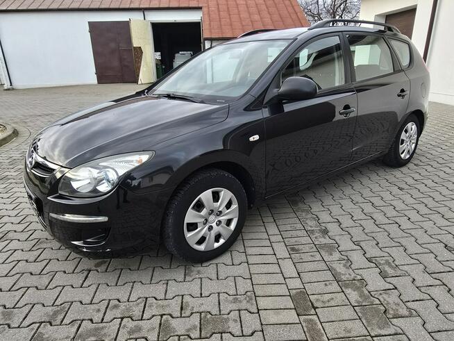 Hyundai i30 1,4benz Serwis.Klimatyzacja.el.szyby.Centralka,kredyt.OKAZJA