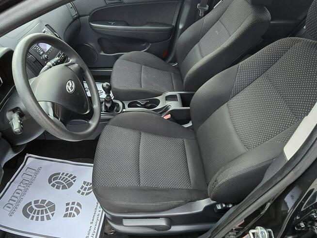 Hyundai i30 1,4benz Serwis.Klimatyzacja.el.szyby.Centralka,kredyt.OKAZJA