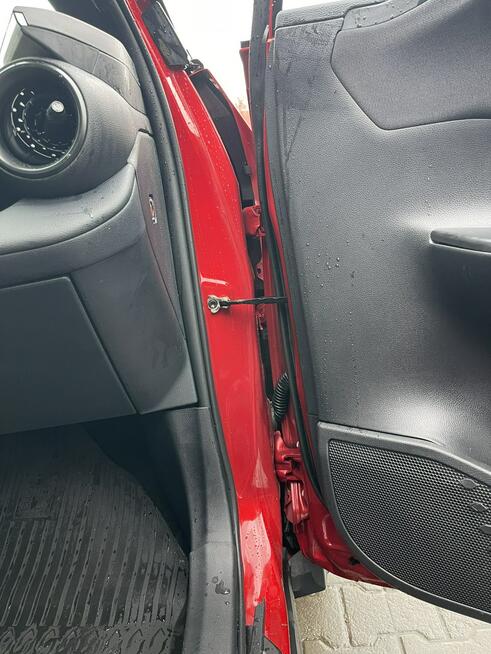 Toyota C-HR Hybrid Automat Kamera Podgrzewanie Virtual 140KM