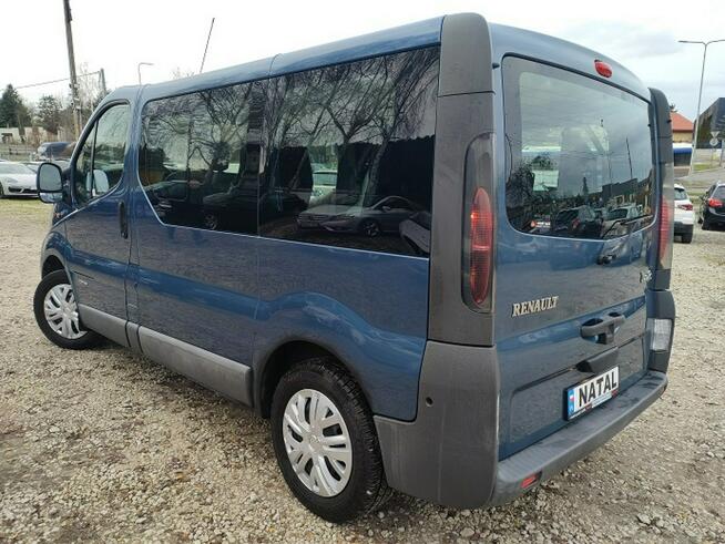 Renault Trafic Dla inwalidy* Benzyna* Zadbany Zarejestrowany