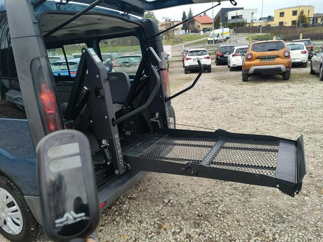 Renault Trafic Dla inwalidy* Benzyna* Zadbany Zarejestrowany