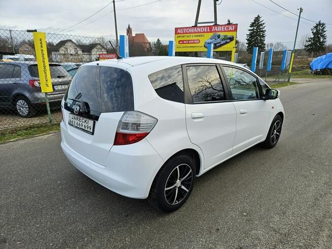 Honda Jazz Opłacona Zdrowa Zadbana Serwisowana 2 Kmpl Kół Po Serwisie 1WŁ