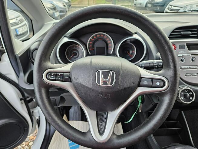 Honda Jazz Opłacona Zdrowa Zadbana Serwisowana 2 Kmpl Kół Po Serwisie 1WŁ