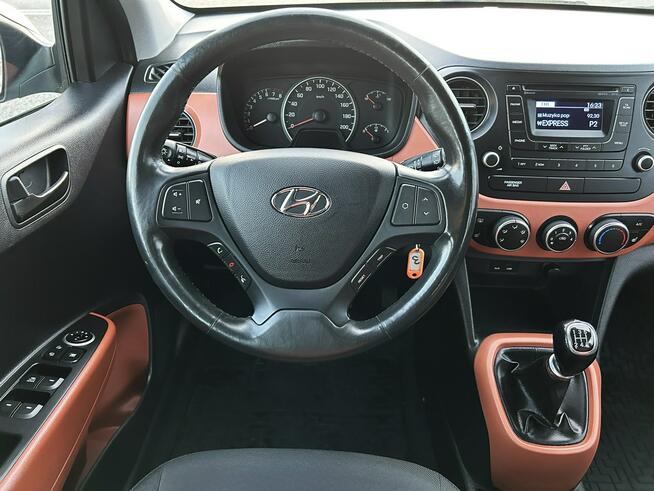 Hyundai i10 1,2 /LEDY/Alufelgi/Podgrzewana kierownica+fotele/Zestaw głośnomówiący