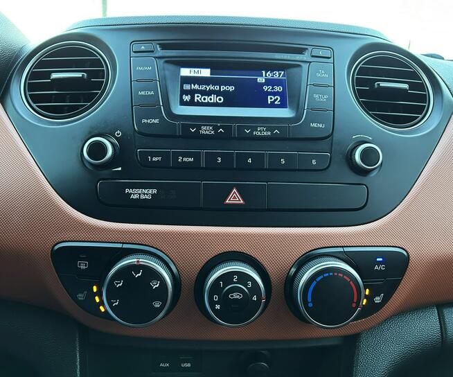 Hyundai i10 1,2 /LEDY/Alufelgi/Podgrzewana kierownica+fotele/Zestaw głośnomówiący
