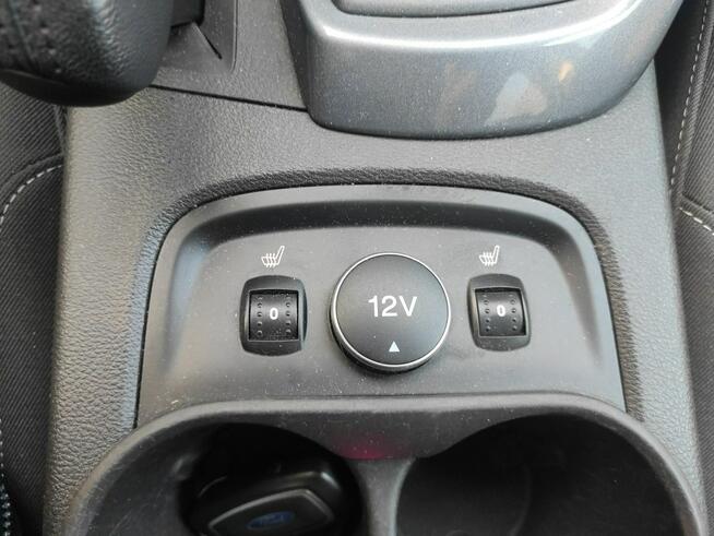 Ford Focus Titanium 1.0 EcoBoost 125 KM M6 HB EY86343