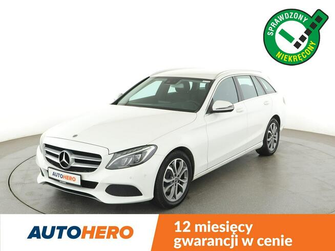 Mercedes C 200 Niski przebieg Automat Navi Kamera cofania Klimatyzacja