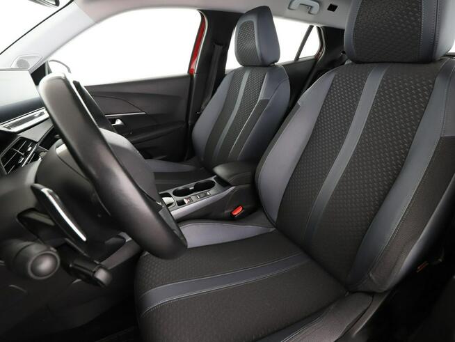 Peugeot 2008 automat virtual cocpit navi klima auto kamera i czujniki parkowania