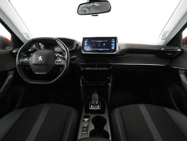 Peugeot 2008 automat virtual cocpit navi klima auto kamera i czujniki parkowania