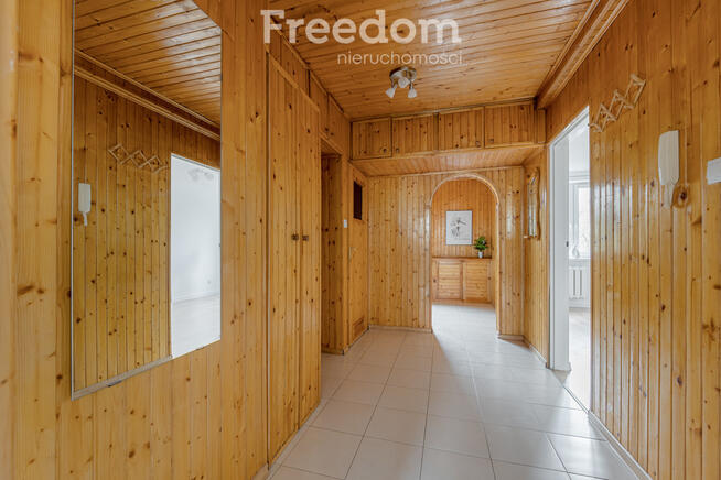 Przestronne 2 pokoje z balkonem i osobną kuchnią