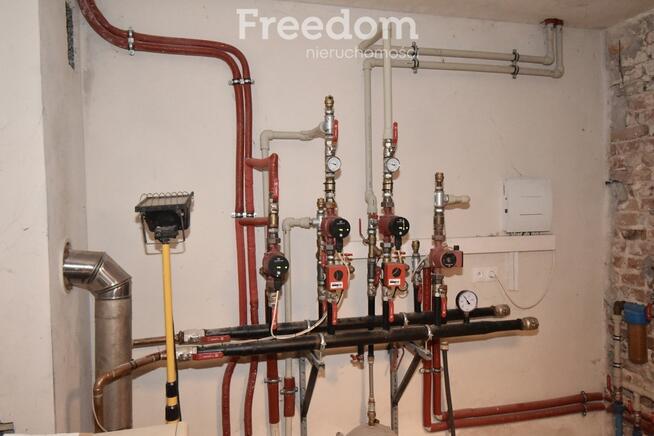 Posiadłość z domem 200 m² i stajnią na 2,4 ha