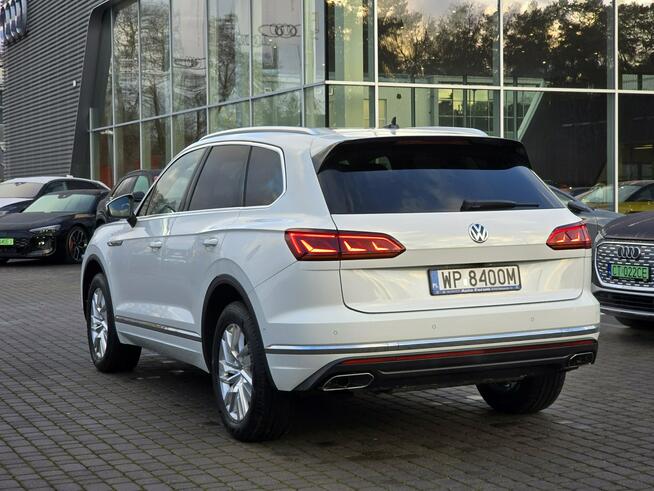 Volkswagen Touareg Pneumatyka_SkrętnaOś_MatrixLED_Wentylacja_Masaże_Kamera360_Skóra_