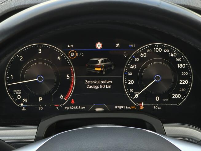 Volkswagen Touareg Pneumatyka_SkrętnaOś_MatrixLED_Wentylacja_Masaże_Kamera360_Skóra_