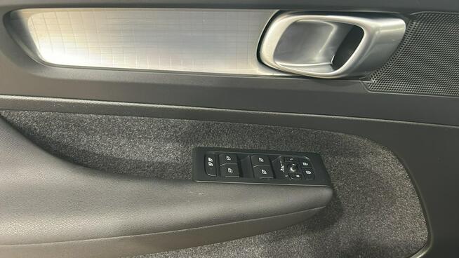 Volvo XC 40 B3 Core Automat Kombi