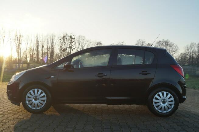 Opel Corsa D 2009R 1.2 BENZ STAN BDB ZADBANY PO SERWISIE