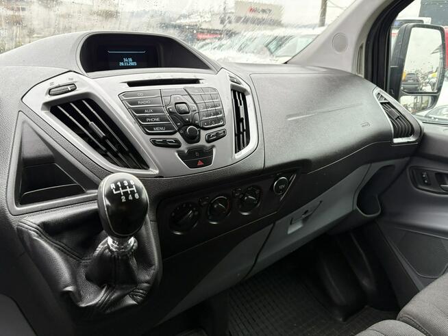 Ford Transit Custom 9 osobowy specjalny