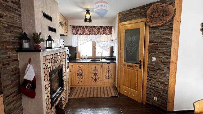 DWA DOMY W CENTRUM W RATUŁOWA