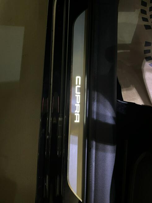 Cupra Leon Sportstourer 1.5 e-TSI 150KM DSG 2023 r., salon PL, I właściciel, f-a VAT