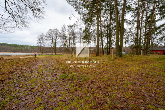 Działka nad brzegiem jeziora Postomsko, 1844 mkw