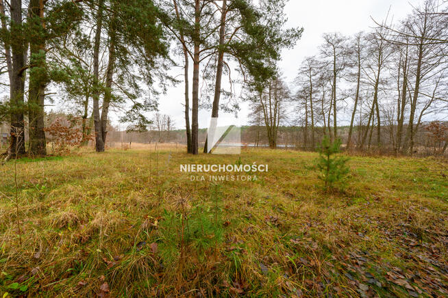 Działka nad brzegiem jeziora Postomsko, 1844 mkw