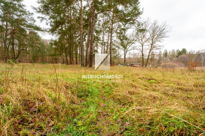 Działka nad brzegiem jeziora Postomsko, 1844 mkw