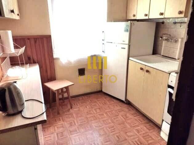 Do remontu 3 pokoje przy metrze Ks. Janusza