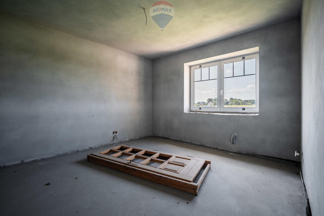 Dom z dużą działką