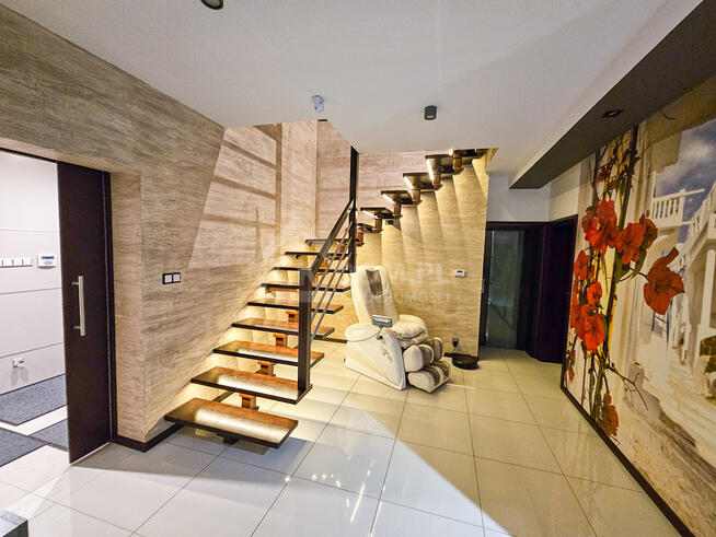 Dom wolnostojący Kielce Zalesie, 6 pokoi, 954 m²