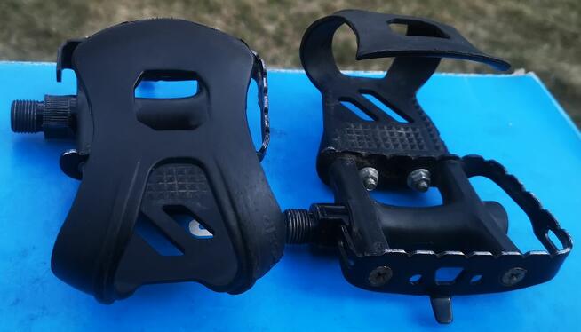 Pedały rowerowe szosowe z noskami .