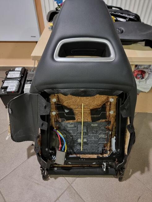 Oparcie fotel przód kierowca Mercedes CLA W117 C117