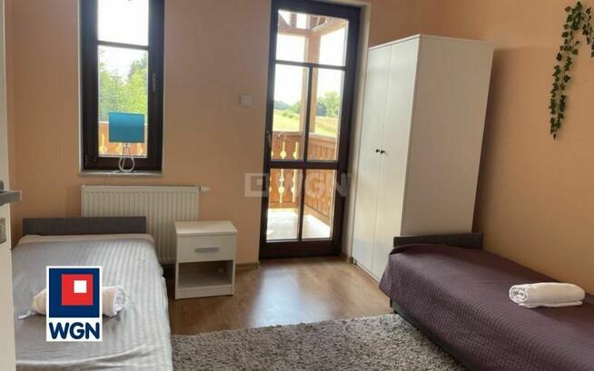 Apartament 101M2 z ogrodem, sauną i jacuzzi w Nałęczowie.